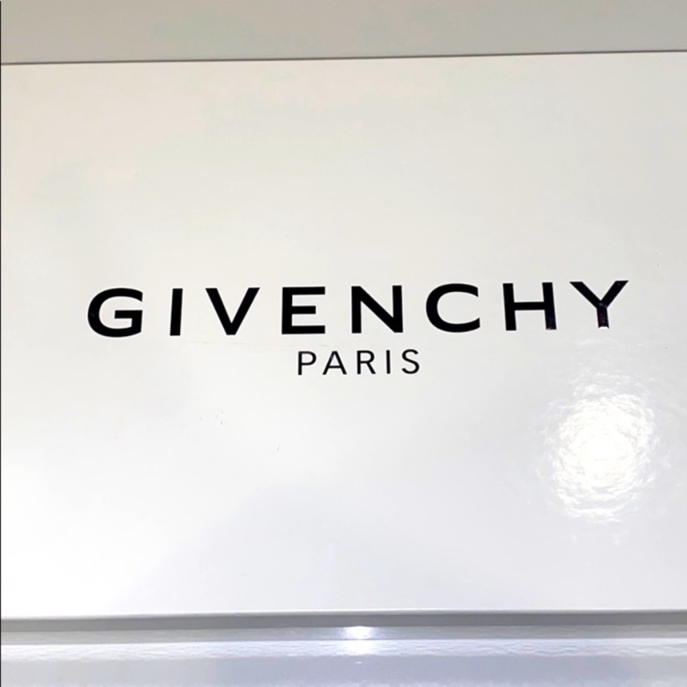 ***New*** Shark Lock Boots In Leather